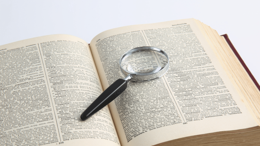 Diccionario de términos jurídicos para no usar false friends en traducción jurada.